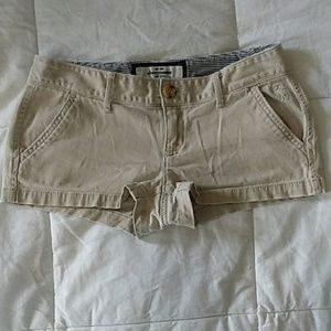 Light Brown short for girl
